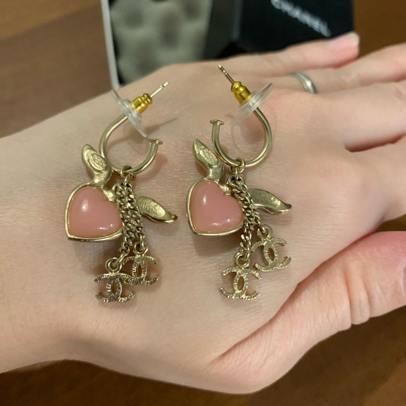 Authentic Chanel Angel wings heart earrings - Picture 3 of 6